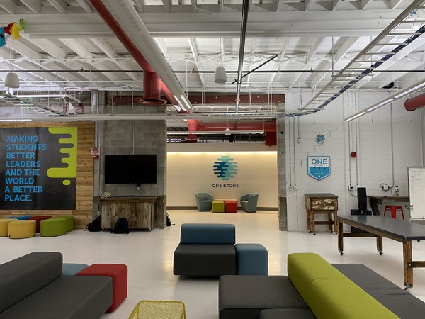 生徒が自主運営する高校”ワンストーン・ラボ51” ～「探究」で生徒が