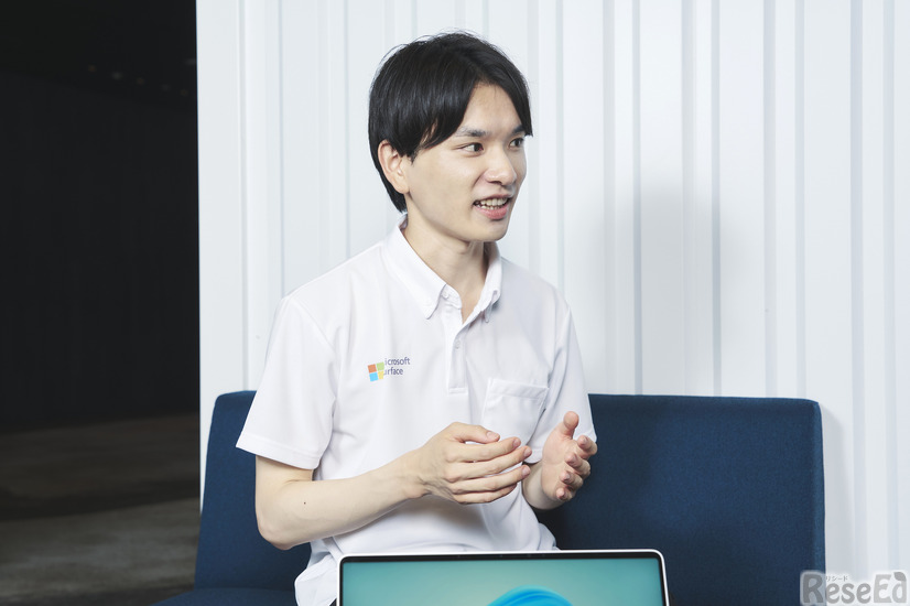 岡涼平氏