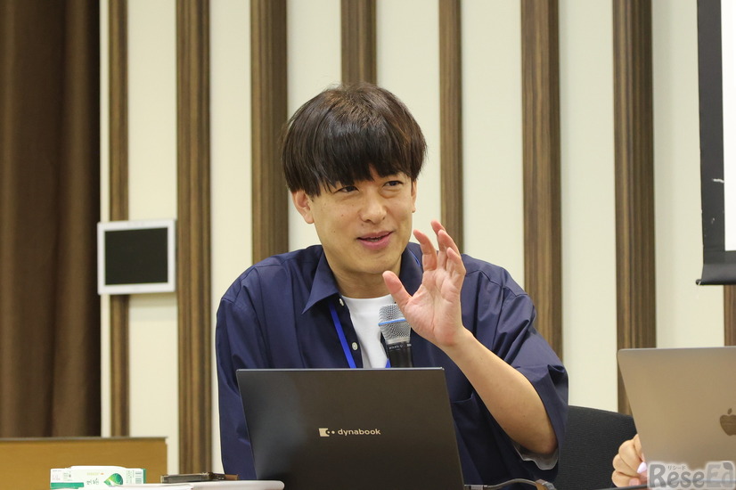 実践デザイン指導助言ならびに外部評価を担った安井政樹氏（札幌国際大学）