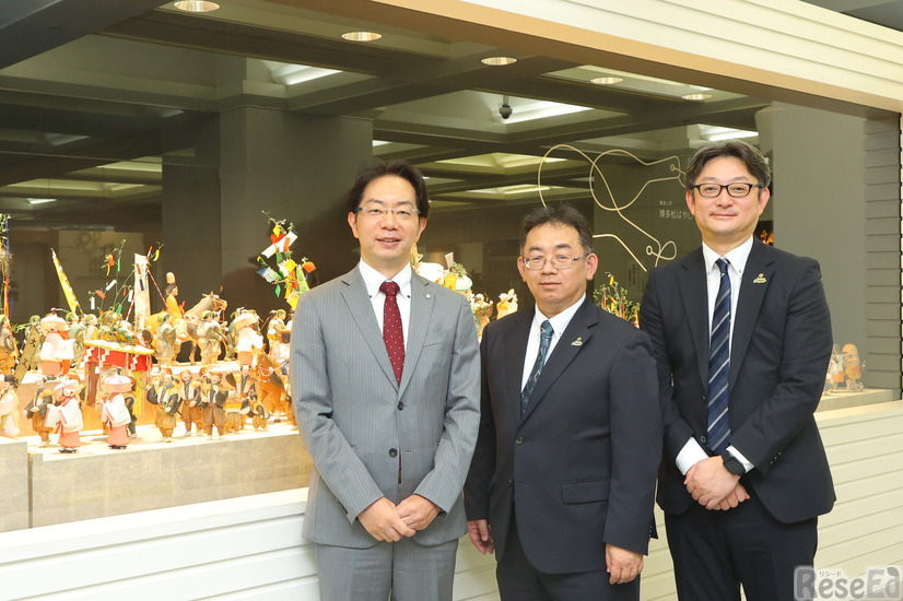 福岡市教育委員会の皆さん。左から伊藤寛之氏、金丸祥喜氏、伊藤真一氏