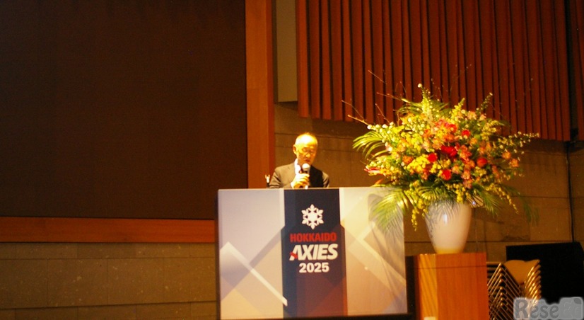 北海道大学の西邑隆徳副学長（総合イノベーション創発機構・特任教授）