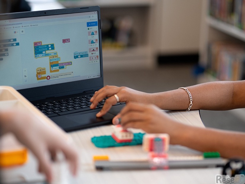 ハンズオン（実体験型）教育