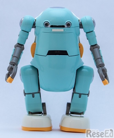 あるくメカトロウィーゴ(c) MODERHYTHM / Kazushi Kobayashi