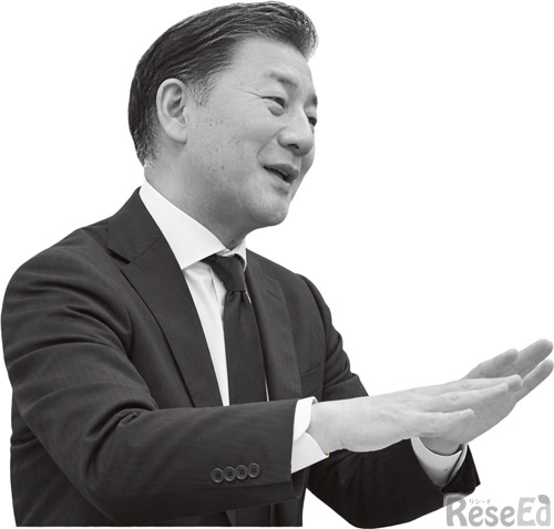 文部科学省初等中等教育局 主任視学官の田村 学氏