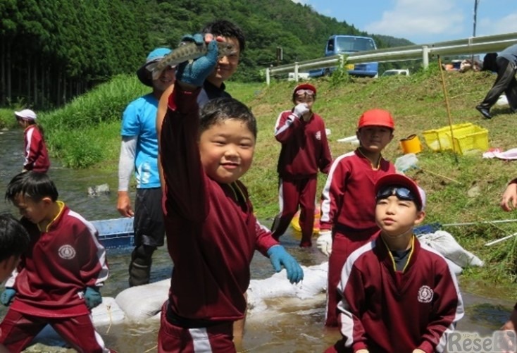 2020年度事業【川の水質調査や体験活動（気仙沼市月立小学校）】