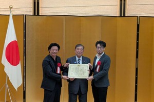 日本スタートアップ大賞を発表…10社を総理らが表彰