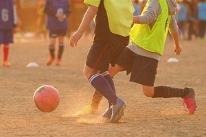 猛暑下の部活動・運動をどう実施するか、専門家が解説5/13