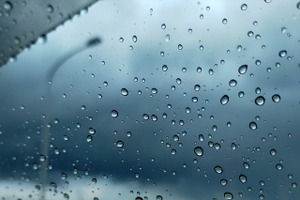 【クレーム対応Q＆A】台風時の休校通知、もっと早く送って