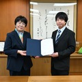 写真左：岡本幾子（大阪教育大学 学長）、右：鶴田浩之（スタディポケット代表取締役）