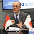 情報マネジメント学部　学部長　加藤泰久教授
