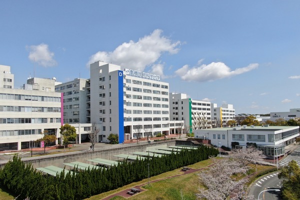 豊橋技術科学大学におけるMoodle新構築の成果、教育の質保証と運用最適化 画像