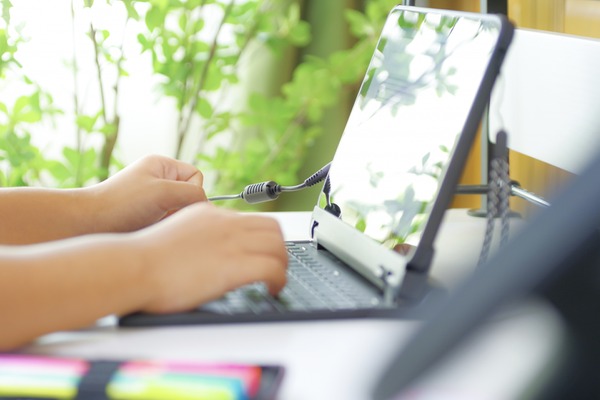 GIGAスクール構想第2期（GIGA2.0）とは【教育業界 最新用語集】 画像