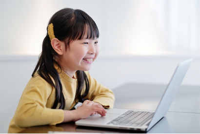 【相談対応Q＆A】GIGA端末が子供の眼に影響しないか心配