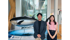 デジタル戦略室の横井氏（左）と森岡氏（右）