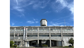 茨木高校の外観