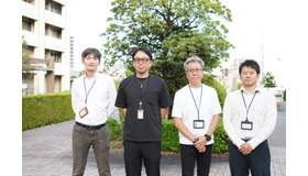 左から情報部情報システム課課長の末廣紀史氏、創造工学部教授・DX推進研究センター長の八重樫理人氏、創造工学部教授・DX推進研究センターの山田哲氏、情報部情報システム課の木村悠佑氏