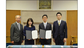 聖心女子大学と英明フロンティア中学校・高等学校の協定締結式のようす