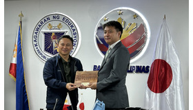 フィリピン教育省との覚書署名式のようす