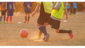 暑熱下の運動イメージ　(c) makieni - stock.adobe.com