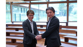 神山まるごと高専ディレクターの田中義崇氏（左）と電算システム代表取締役社長執行役員の高橋譲太氏（右）