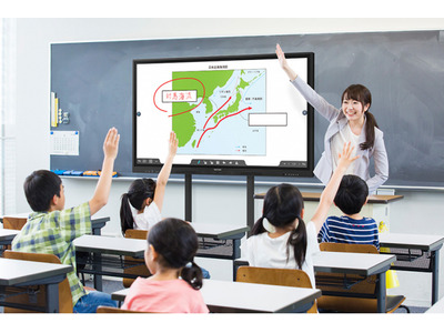 リコー、教育向け電子黒板「A6500-Edu」3/15発売 画像