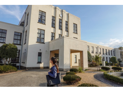 リディラバ「学校経営の新時代、女性管理職の可能性」資料公開 画像