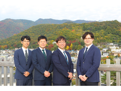 山梨県が目指す次世代校務と教育、ビジョンと対話で実現する小中学校の共同利用 画像