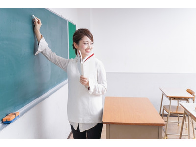 【クレーム対応Q＆A】板書の字が読みづらい 画像