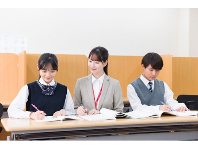 やる気スイッチ×リアブロード、国内教育と海外留学を一元化 画像