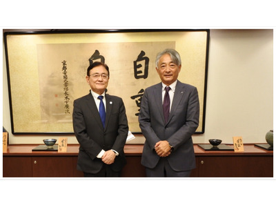 京都大学とNTT西日本、データ駆動基盤構築で連携協定 画像