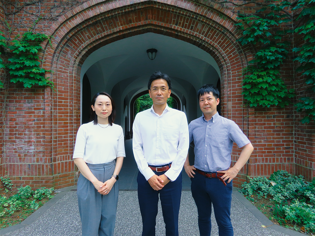 左から兼築氏、小川氏、藤谷氏
