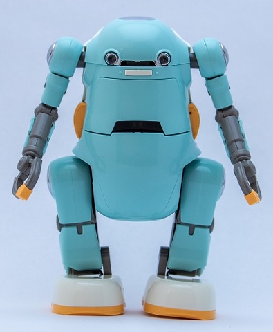 あるくメカトロウィーゴ(c) MODERHYTHM / Kazushi Kobayashi