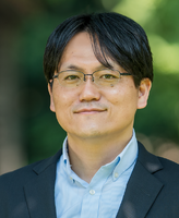 北海道大学教授でAXIES年次大会の実行委員長を務める重田勝介氏