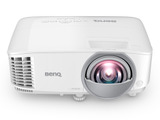 BenQ、教育機関向け高輝度・短焦点プロジェクター発売 画像